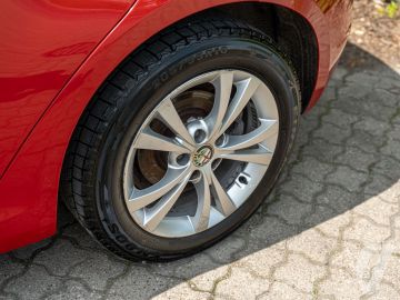 Alfa Romeo Giulietta (2011) Details