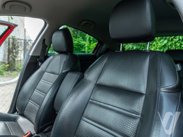 Alfa Romeo Giulietta (2011) Inside