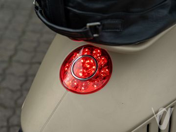 Piaggio Vespa 946 (2024) Detale
