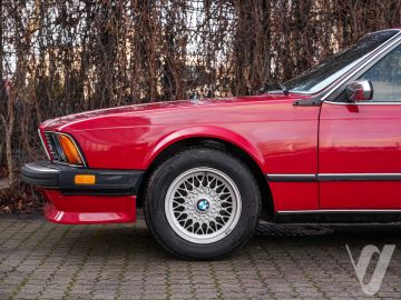 BMW Seria 6 (1986) Zdjęcia z zewnątrz