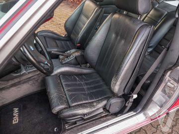 BMW Seria 6 (1986) Wnętrze