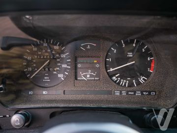 BMW Seria 6 (1986) Wnętrze