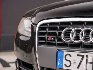 Audi S4 (2007) Zdjęcia z zewnątrz