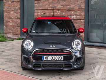 MINI John Cooper Works (2017) Zdjęcia z zewnątrz