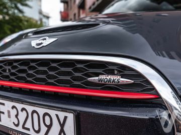 MINI John Cooper Works (2017) Zdjęcia z zewnątrz