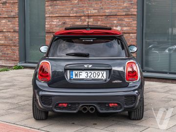 MINI John Cooper Works (2017) Zdjęcia z zewnątrz
