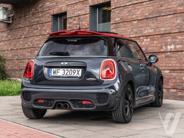 MINI John Cooper Works (2017) Zdjęcia z zewnątrz