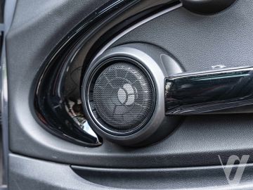 MINI John Cooper Works (2017) Wnętrze