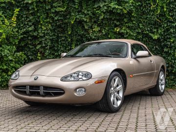 Jaguar XK (2003) Zdjęcia z zewnątrz