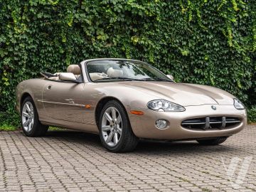 Jaguar XK (2003) Zdjęcia z zewnątrz