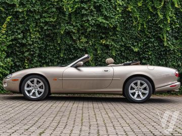 Jaguar XK (2003) Zdjęcia z zewnątrz