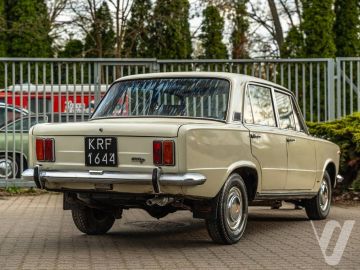 Fiat 125p (1971) Zdjęcia z zewnątrz