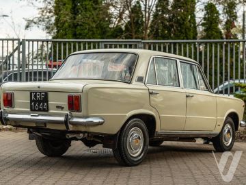 Fiat 125p (1971) Zdjęcia z zewnątrz