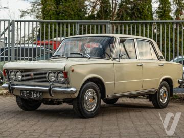 Fiat 125p (1971) Zdjęcia z zewnątrz