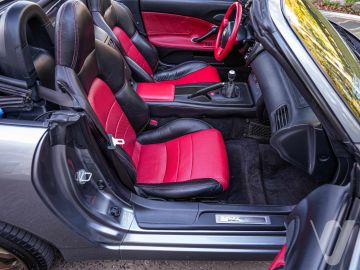 Honda S 2000 (2008) Wnętrze