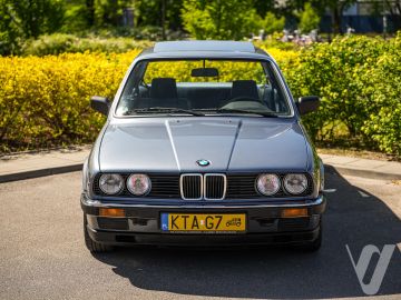 BMW Seria 3 (1984) Zdjęcia z zewnątrz