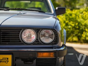 BMW Seria 3 (1984) Zdjęcia z zewnątrz