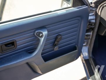 BMW Seria 3 (1984) Wnętrze