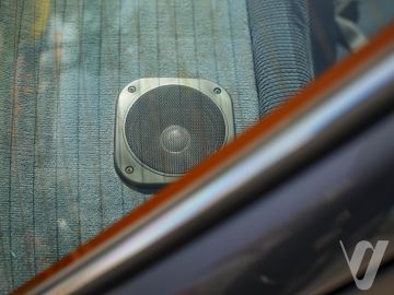 BMW Seria 3 (1984) Wnętrze