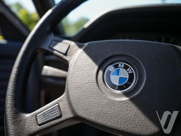 BMW Seria 3 (1984) Wnętrze