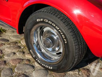 Chevrolet Corvette (1973) Zdjęcia z zewnątrz