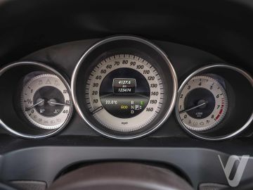 Mercedes-Benz Klasa E (2014) Inside