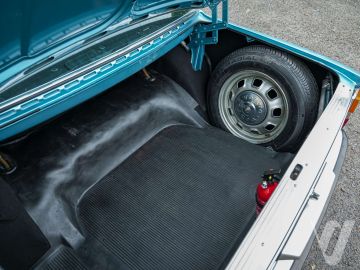 Volvo (1972) Wnętrze