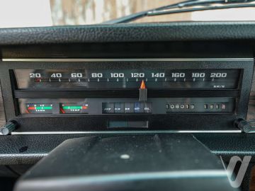 Volvo (1972) Wnętrze