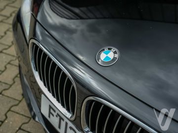 BMW Seria 7 (2012) Details