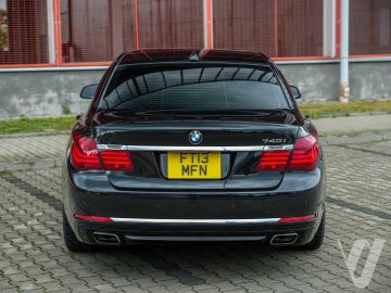 BMW Seria 7 (2012) Outside