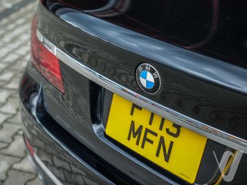 BMW Seria 7 (2012) Details
