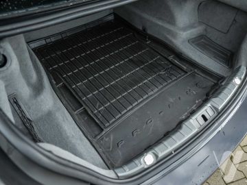 BMW Seria 7 (2012) Details