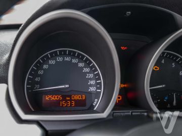 BMW Z4 (2007) Inside