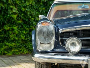 Mercedes-Benz SL (1966) Detale