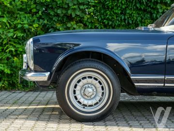Mercedes-Benz SL (1966) Detale