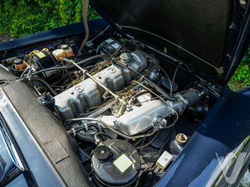 Mercedes-Benz SL (1966) Detale