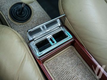 Mercedes-Benz SL (1966) Wnętrze