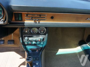 Audi Audi 100 Coupé S (1972) Inside