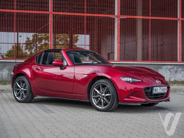 Mazda MX-5 (2021) Outside