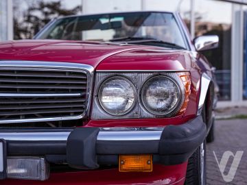 Mercedes-Benz SL (1986) Zdjęcia z zewnątrz