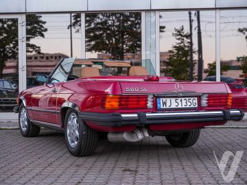Mercedes-Benz SL (1986) Zdjęcia z zewnątrz