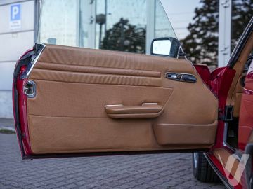 Mercedes-Benz SL (1986) Wnętrze