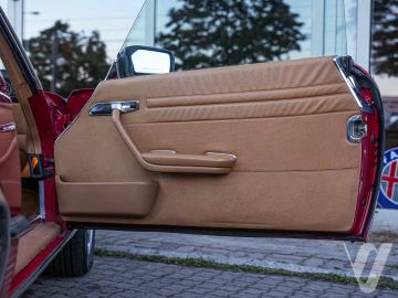 Mercedes-Benz SL (1986) Wnętrze