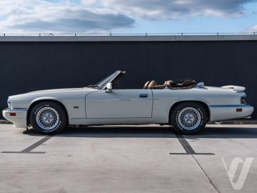 Jaguar XJS (1993) Zdjęcia z zewnątrz