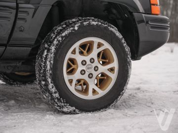 Jeep Grand Cherokee (1996) Zdjęcia z zewnątrz