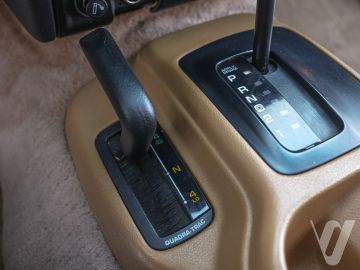 Jeep Grand Cherokee (1996) Wnętrze