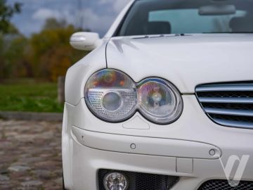 Mercedes-Benz SL (2005) Outside