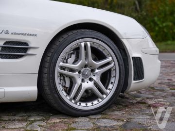 Mercedes-Benz SL (2005) Outside