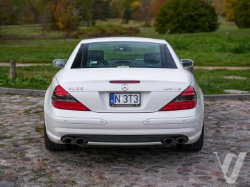Mercedes-Benz SL (2005) Outside