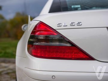 Mercedes-Benz SL (2005) Outside